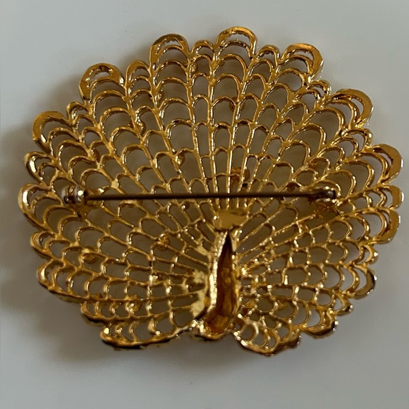 Vintage Gold Tone Metal Peacock Brooch - Picture 2 of 2